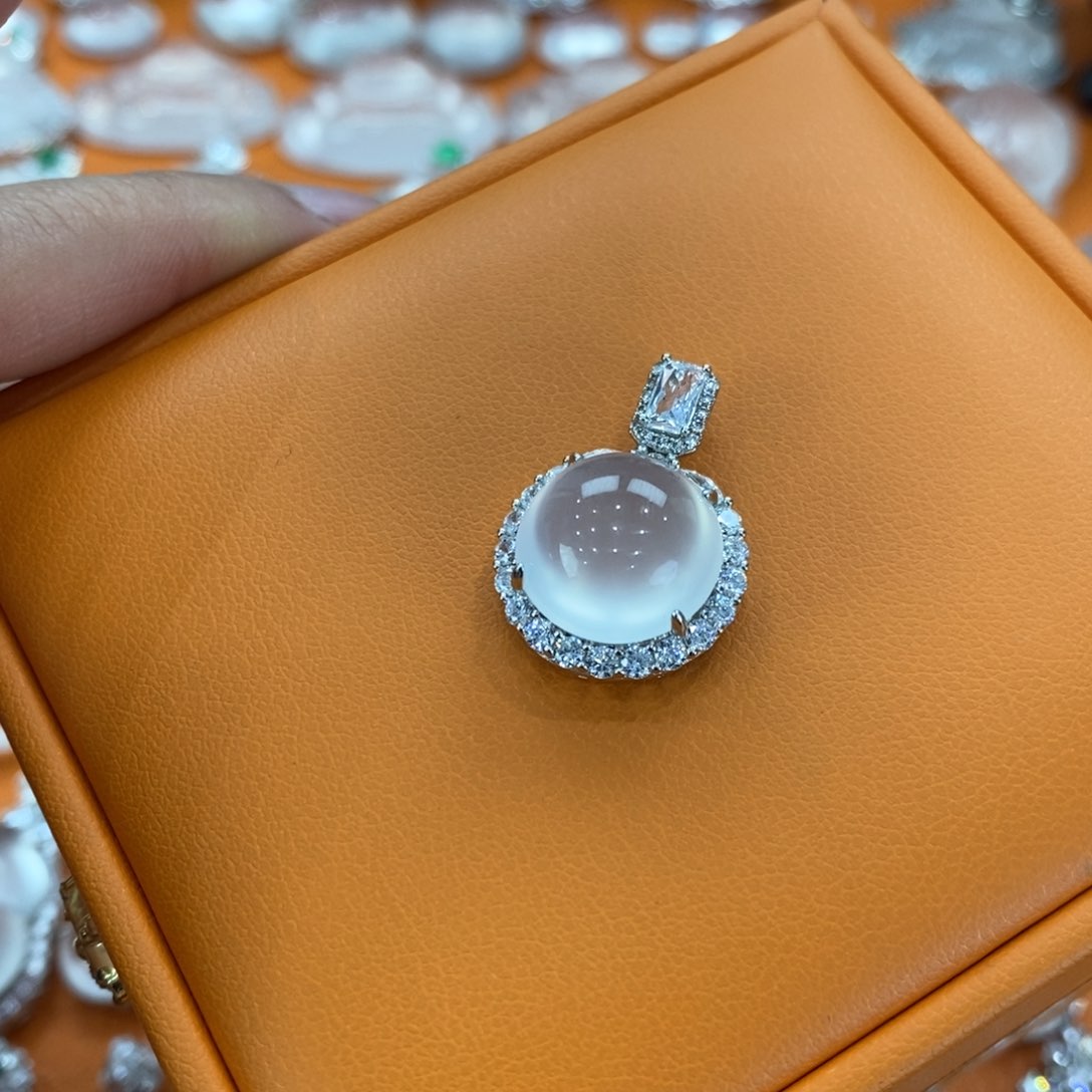 石英质玉吊坠(赠链)银S925镶嵌