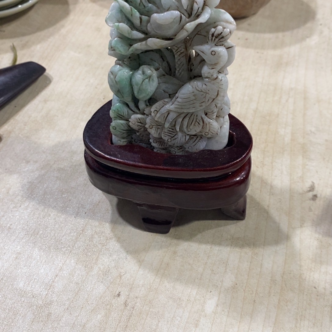 似****砖雕石头雕刻孔雀牡丹花