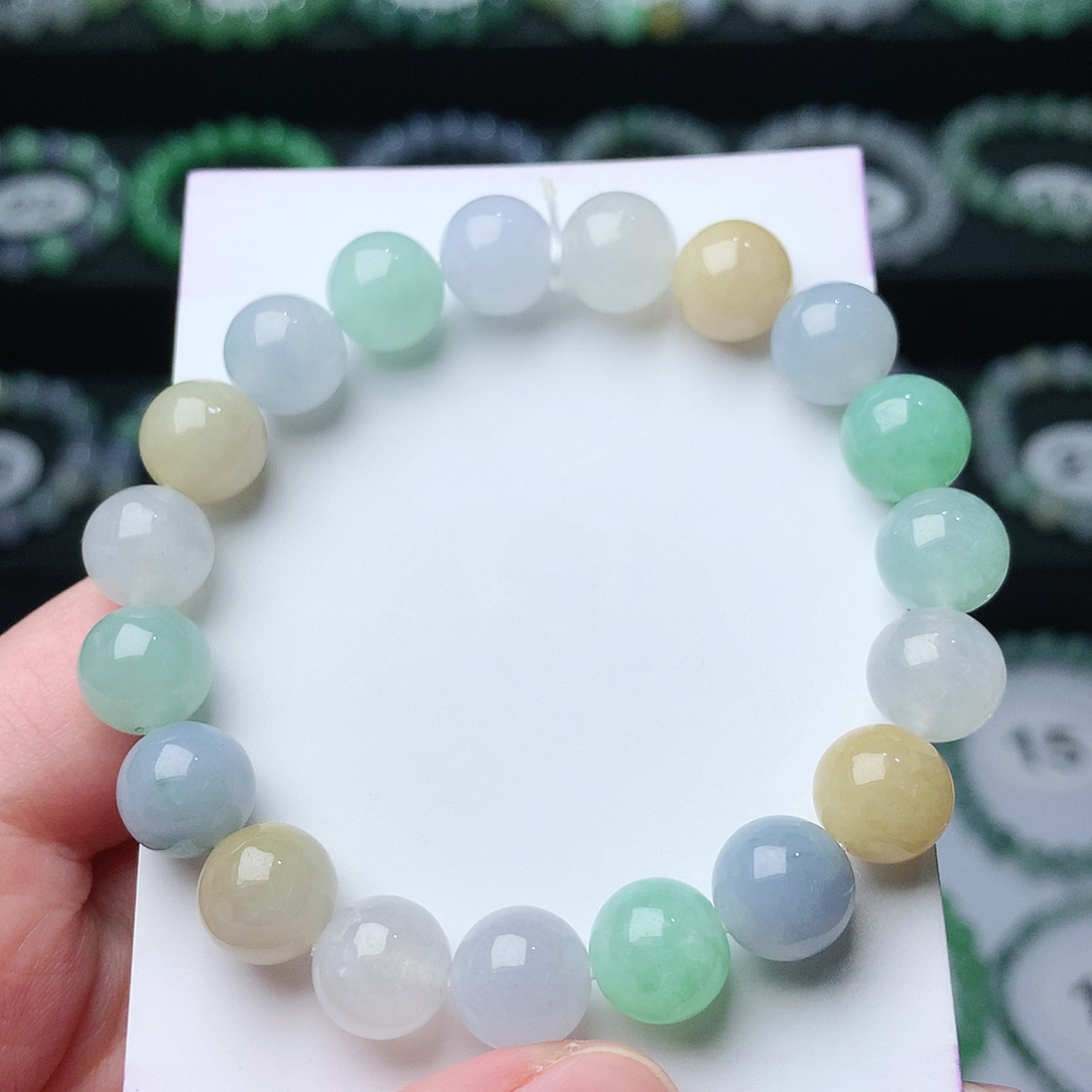 翡翠手链未镶嵌翡翠