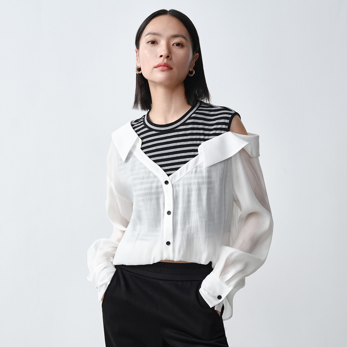 商场同款2025年秋季新款高级设计感女士上衣外套M266655