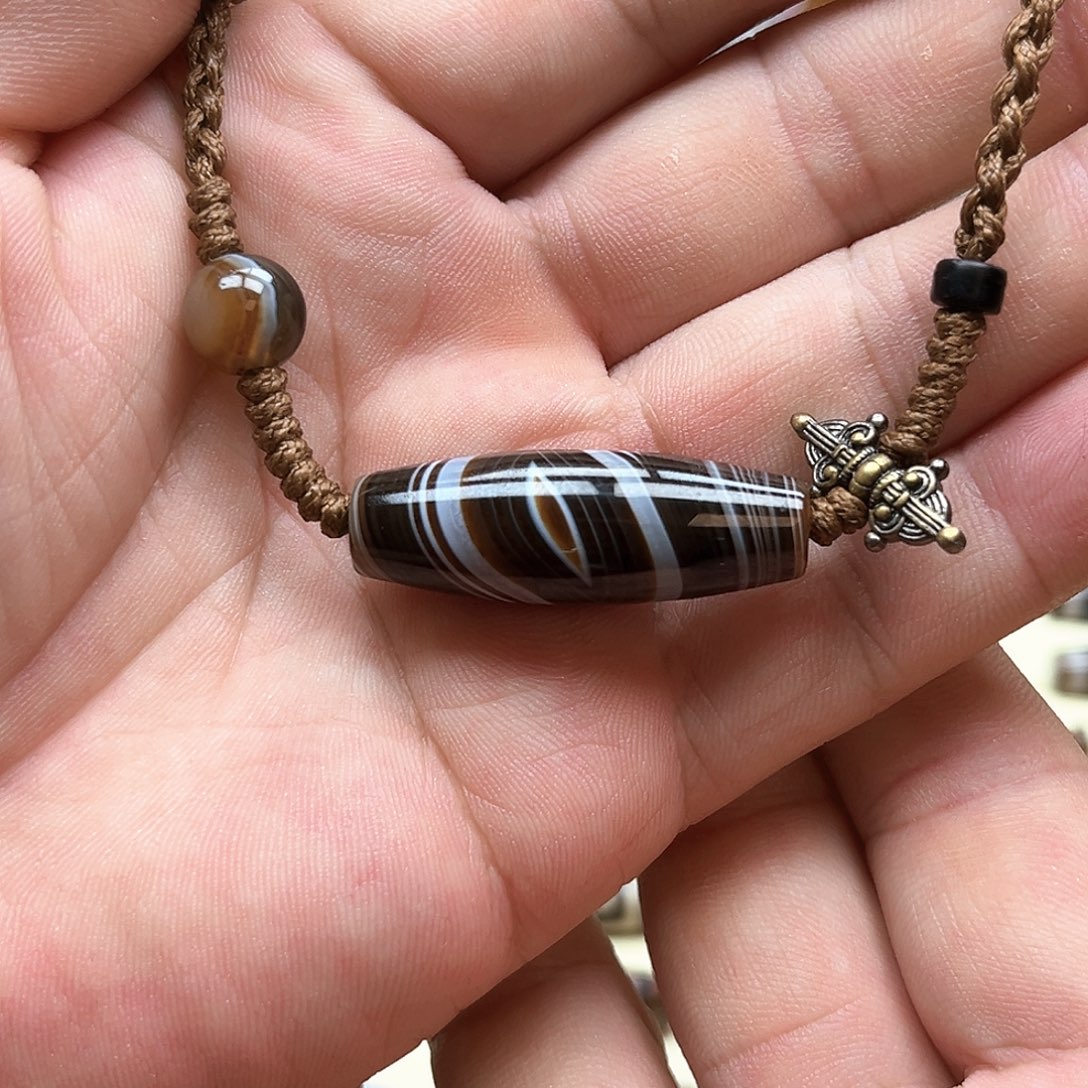 玛瑙/玉髓颈饰未镶嵌