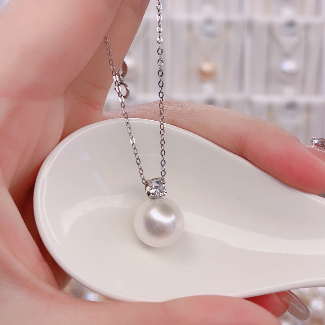 淡水珍珠吊坠(赠链)未镶嵌