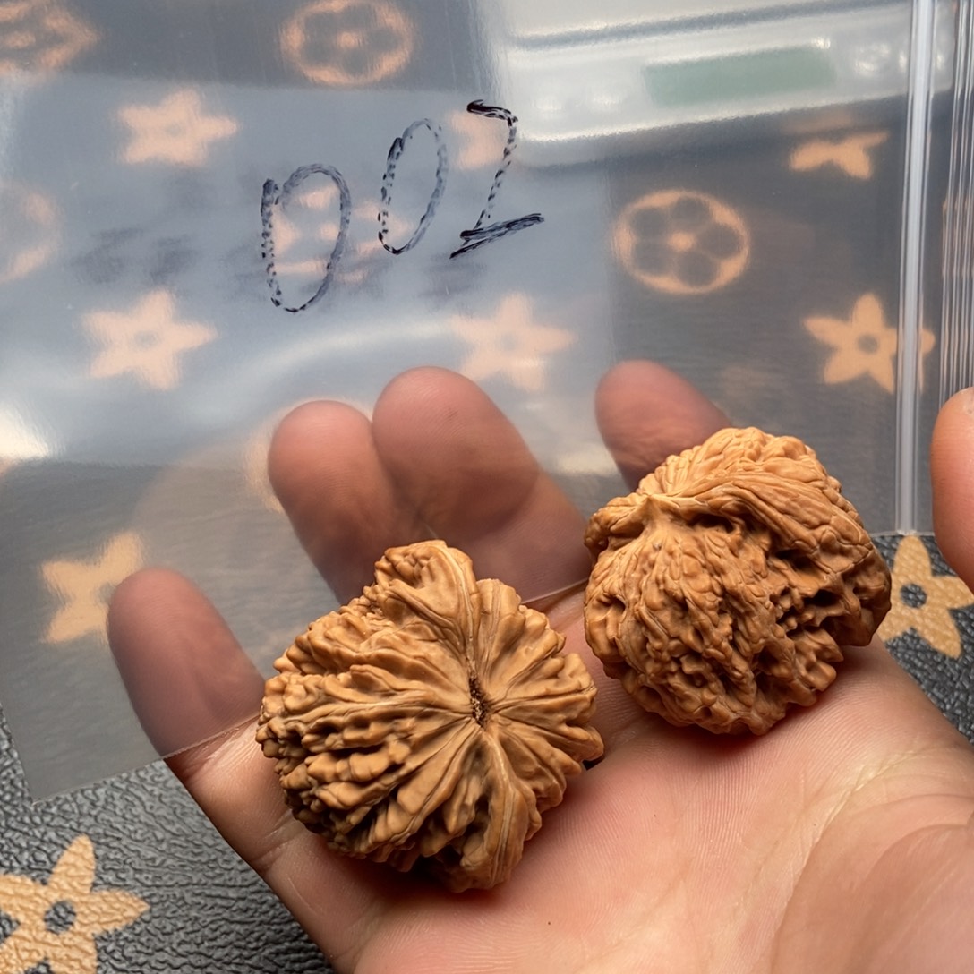 吊坠文玩核桃四座楼