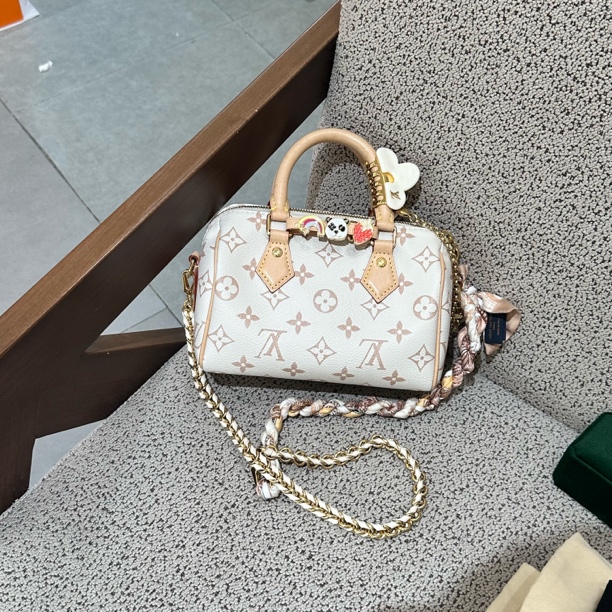95新 LouisVuitton/路易威登 限定款speedy18沙丘色