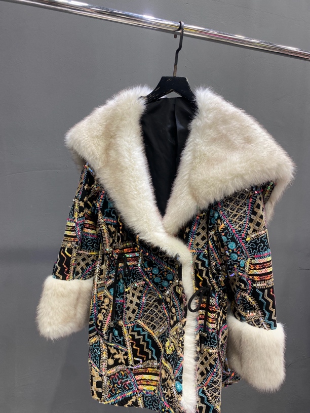 【美丽定制】【阿拉斯加】设计师款毛呢外套