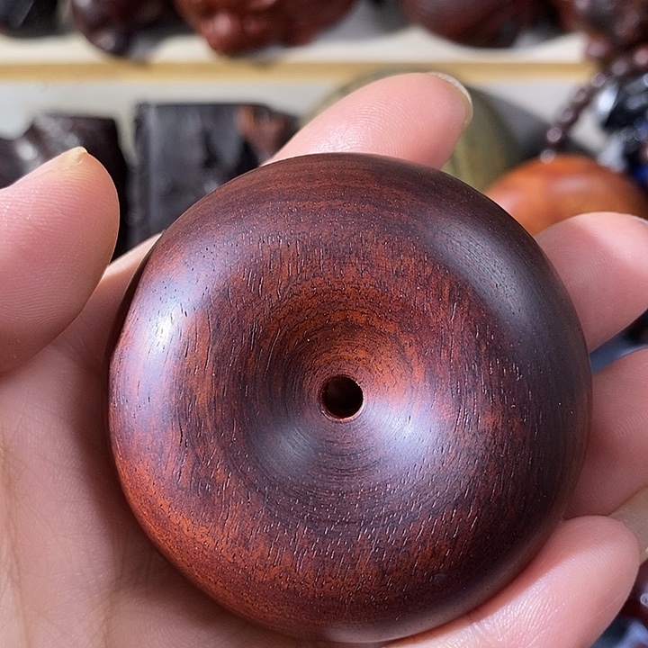 染料紫檀（血檀）平安扣