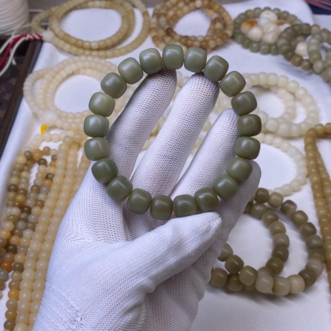 骨***骼菩提根/象牙果吊坠骨骼