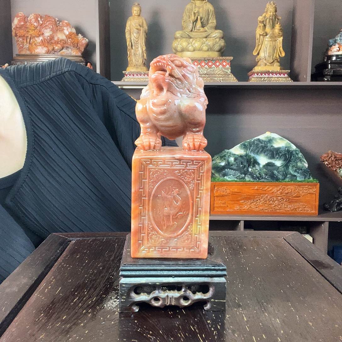 寿山石印石赤**光。。。。。。。。。。。。