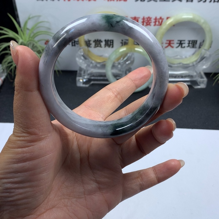 未镶嵌手镯翡翠57