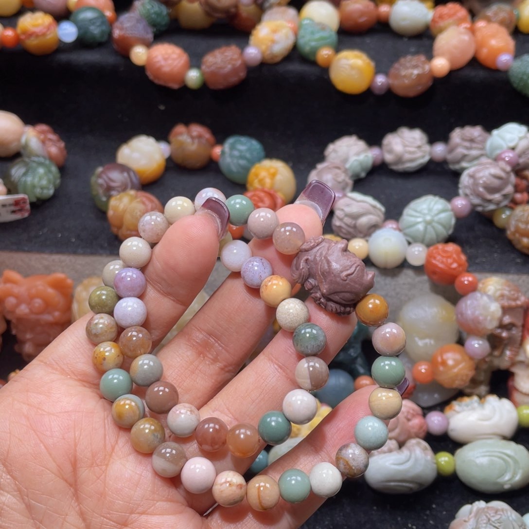 石英质玉手链未镶嵌