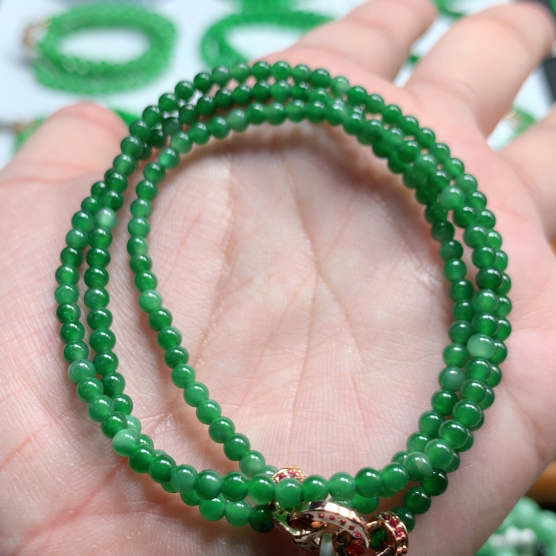 翡翠未镶嵌手链翡翠