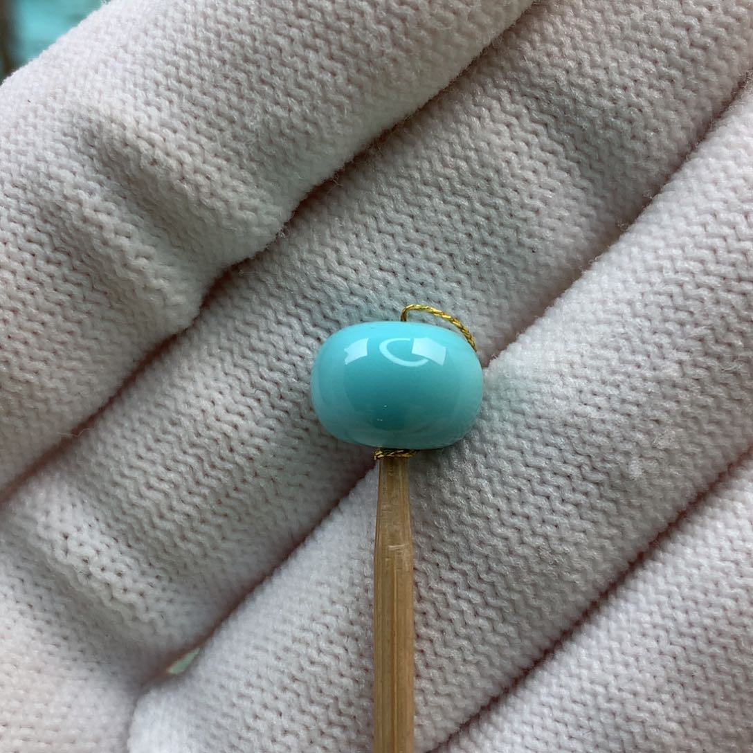 绿松石珠宝玉石未镶嵌