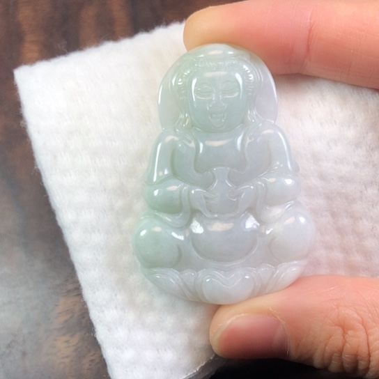 翡翠未镶嵌颈饰缅甸A货，每天下午1点半开播