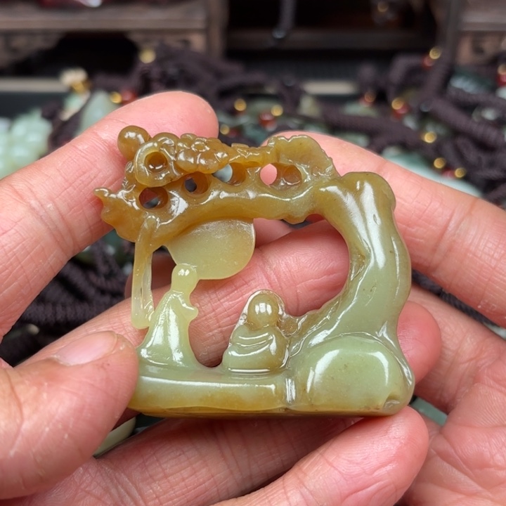 和田玉吊坠未镶嵌