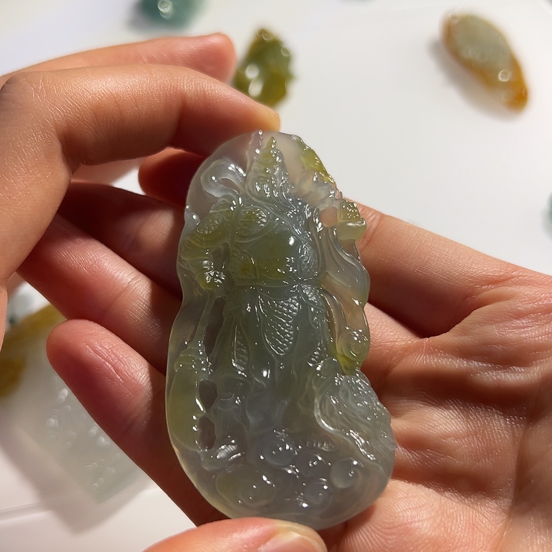 未镶嵌定制翡翠挂件