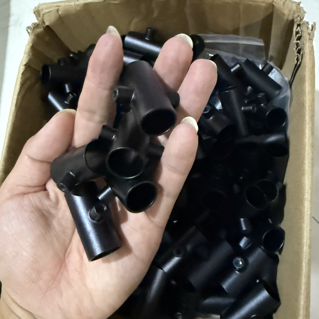 盘车竿铝合金套筒一体雕刻1mm厚度超轻超强度黑色一体成型不易掉