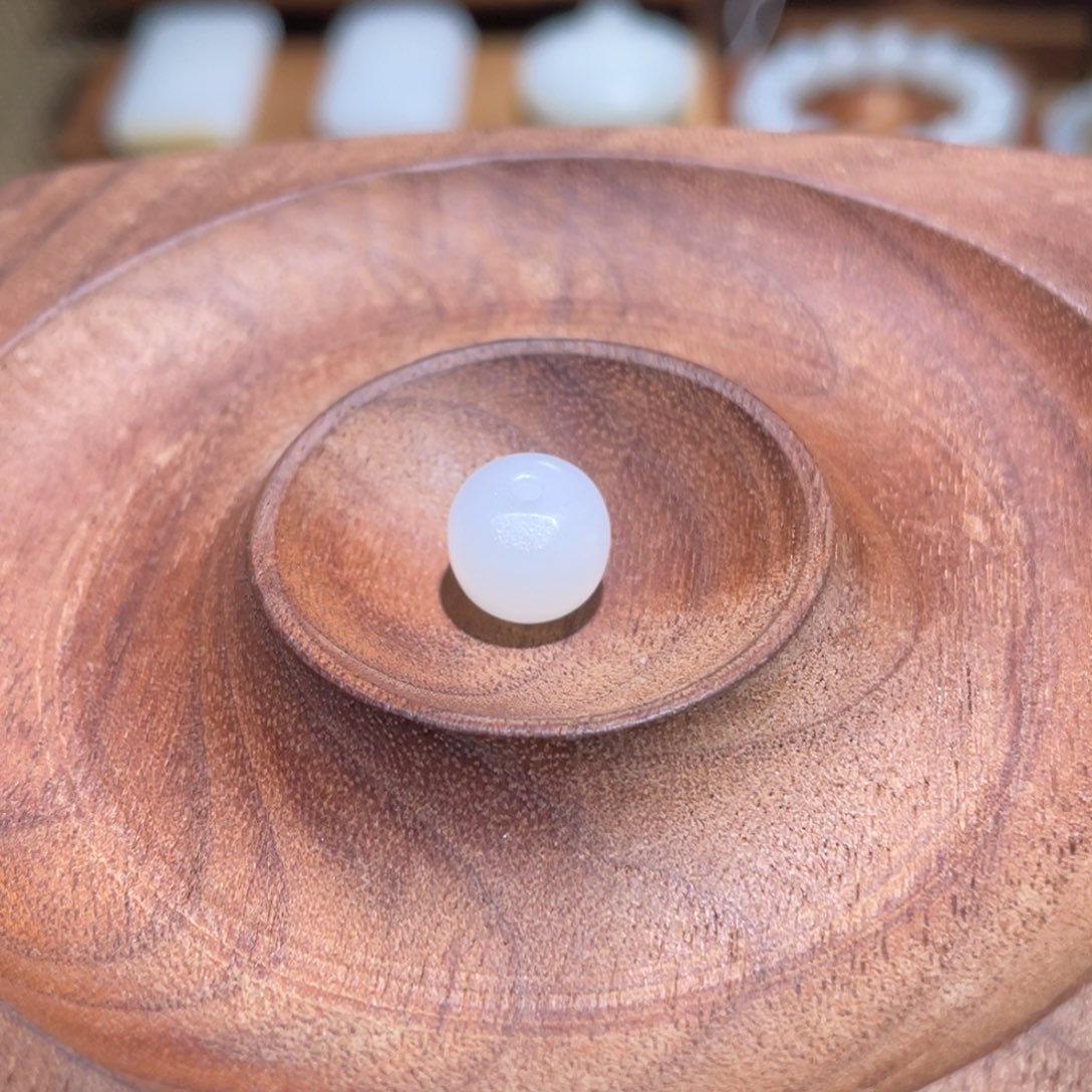 未镶嵌手链和田玉少**玩卡10