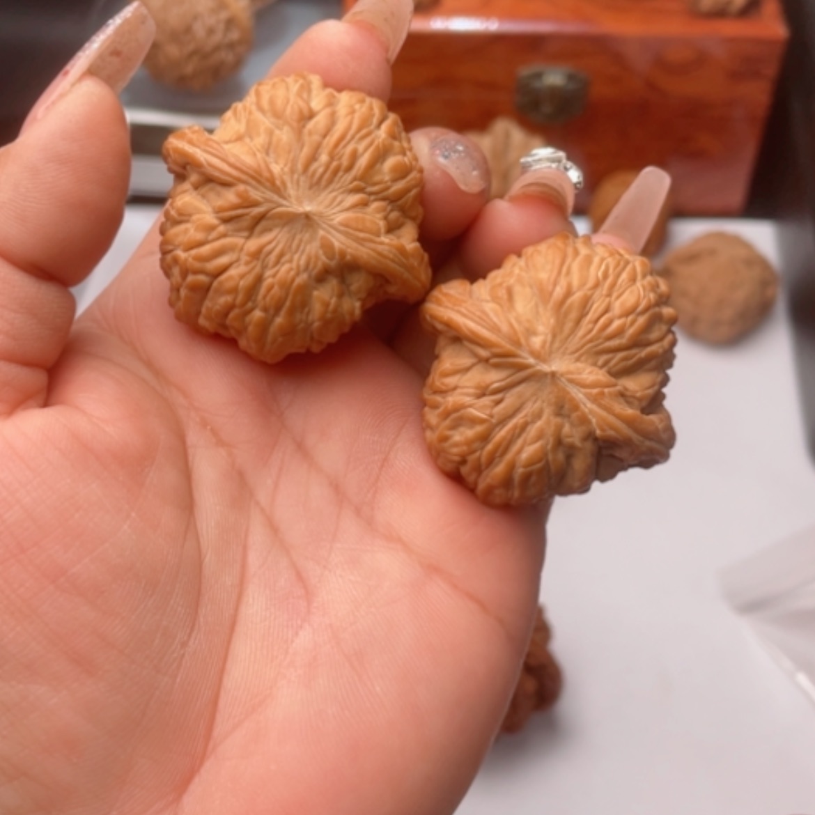 【闪购商品】猴头核桃吊坠磨盘正42尺