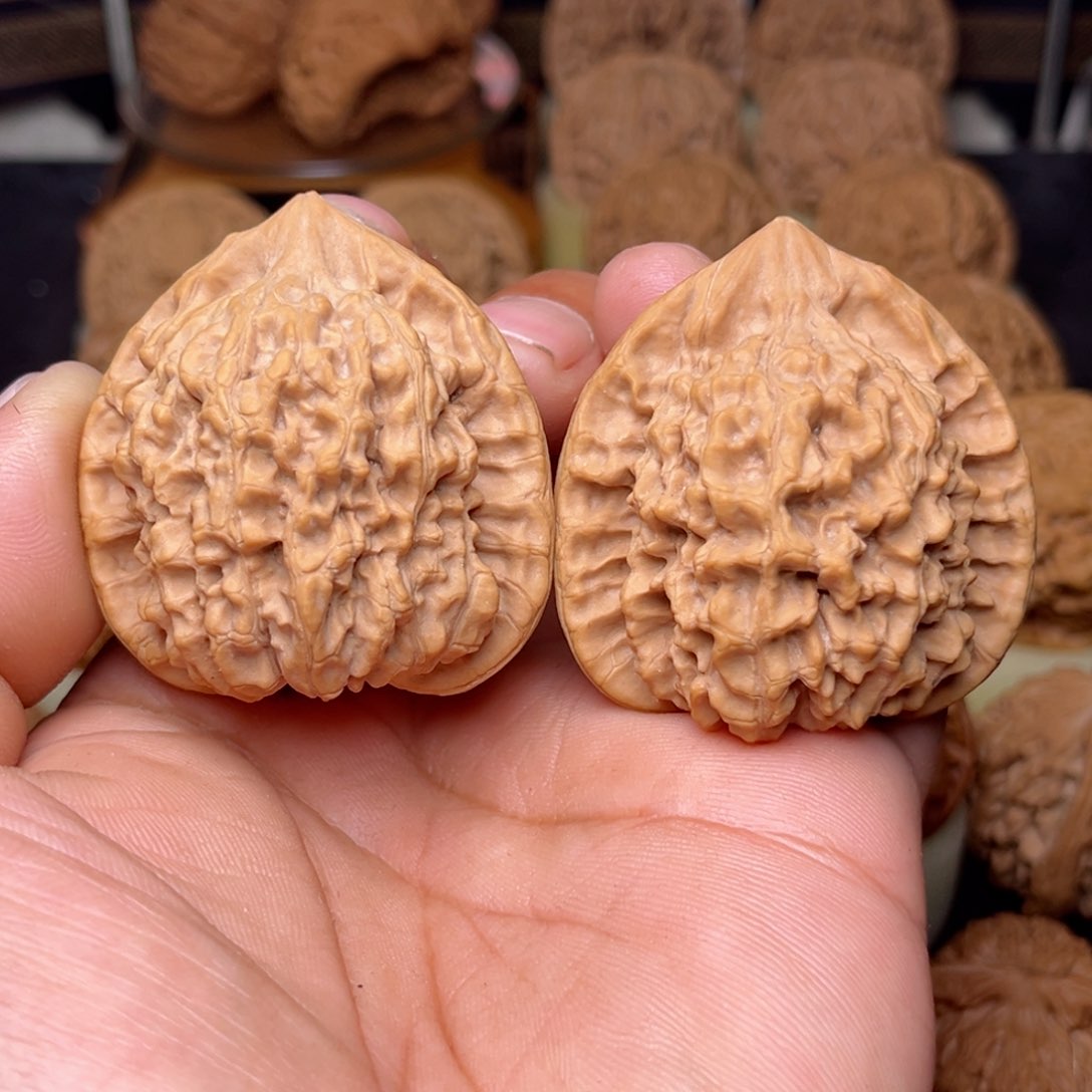 文玩核桃把件文玩核桃把件45尺