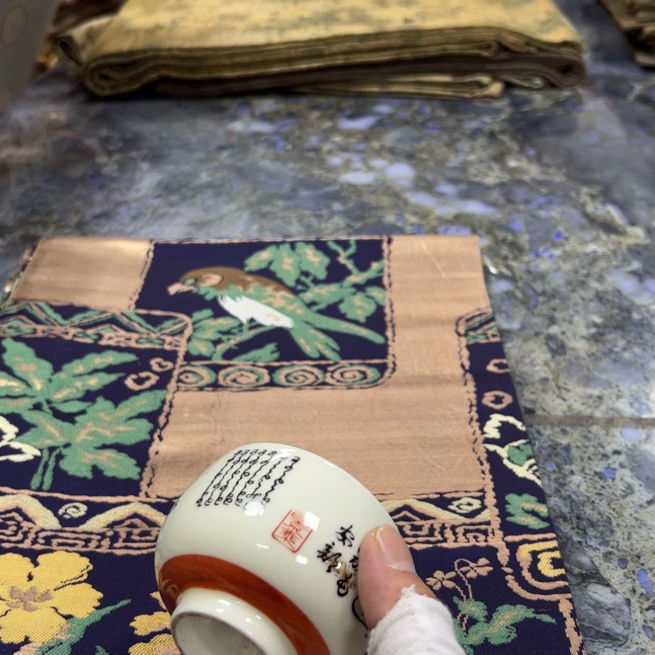【闪购商品】柚**子陶瓷马克杯带盖勺