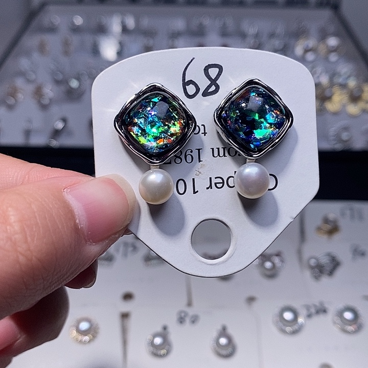 银S925镶嵌淡水珍珠耳饰