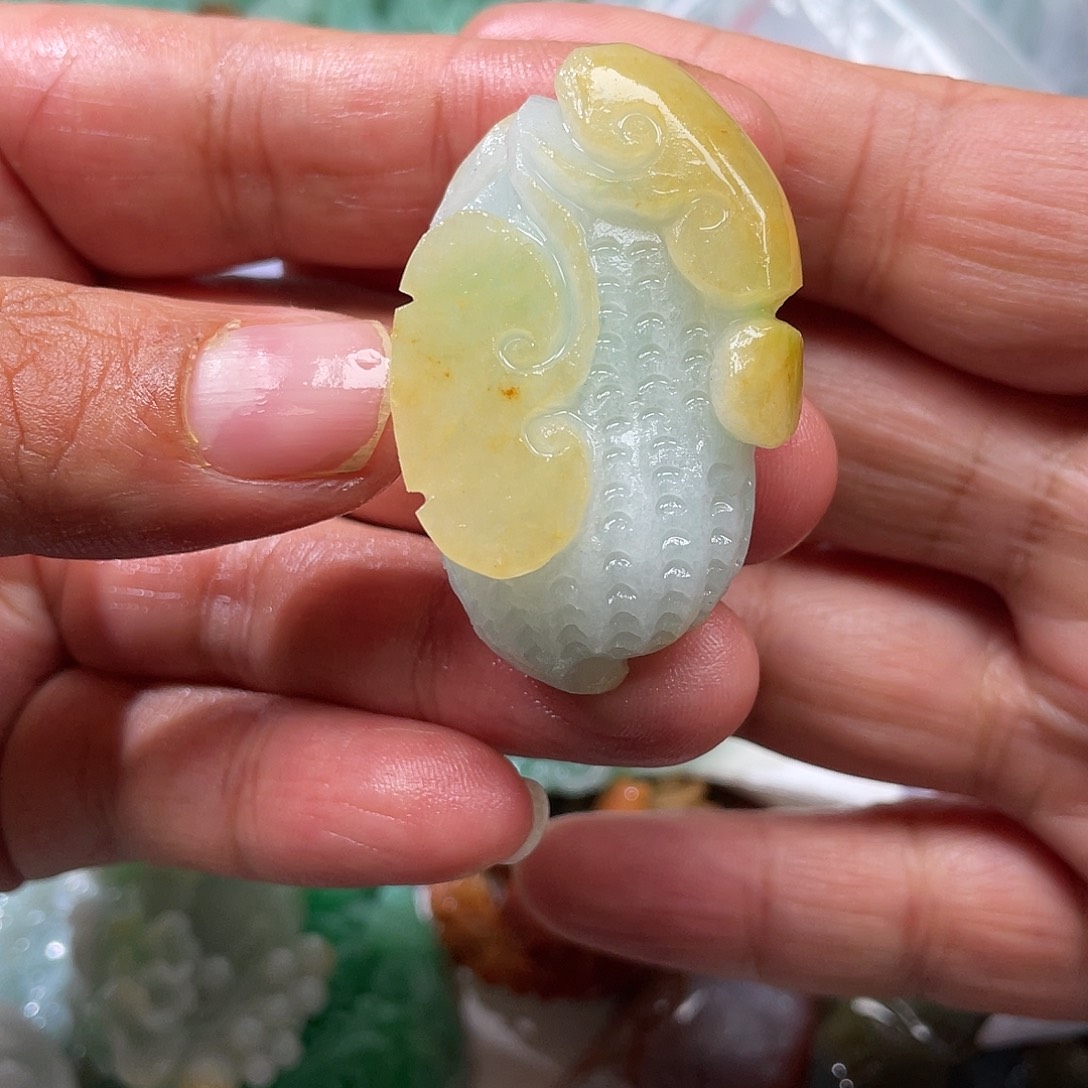 未镶嵌定制翡翠翡玉缘翡翠