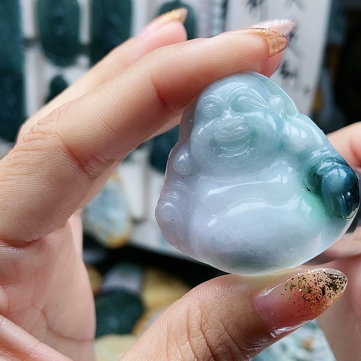 颈饰足铂镶嵌翡翠翡翠