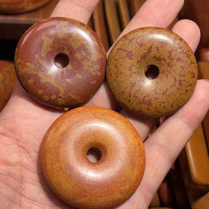 红砭石精品款平安扣两个