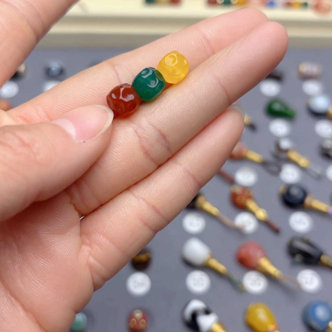 玛瑙/玉髓隔珠未镶嵌