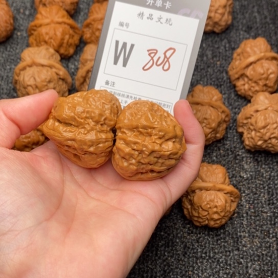 吊坠桃核我是第一百40