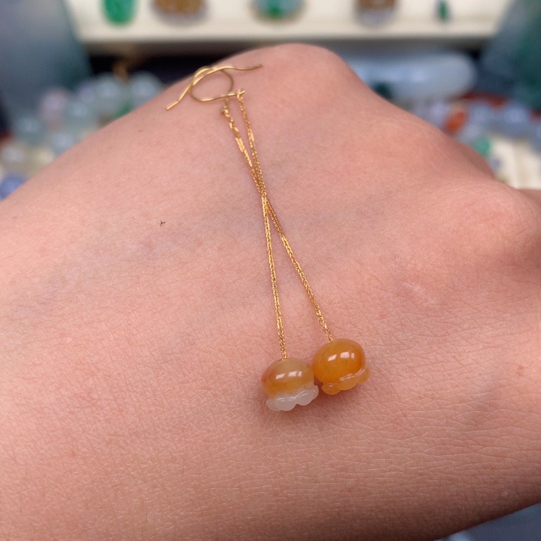 未镶嵌翡翠耳饰铃铛花