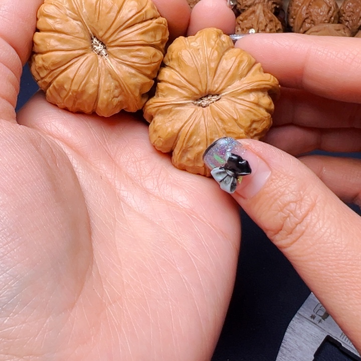 文玩核桃吊坠南瓜42