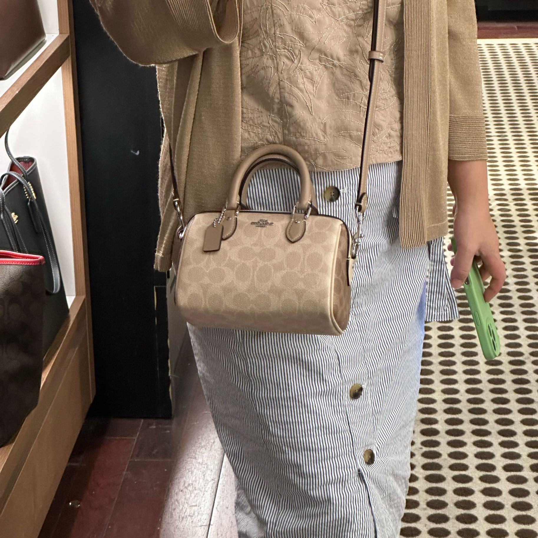 COACH/蔻驰Rowan水桶波士顿手提斜挎包冰咖啡拼色17.5*12*10