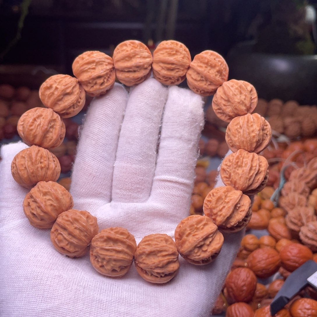 真***店手串文玩核桃秋子