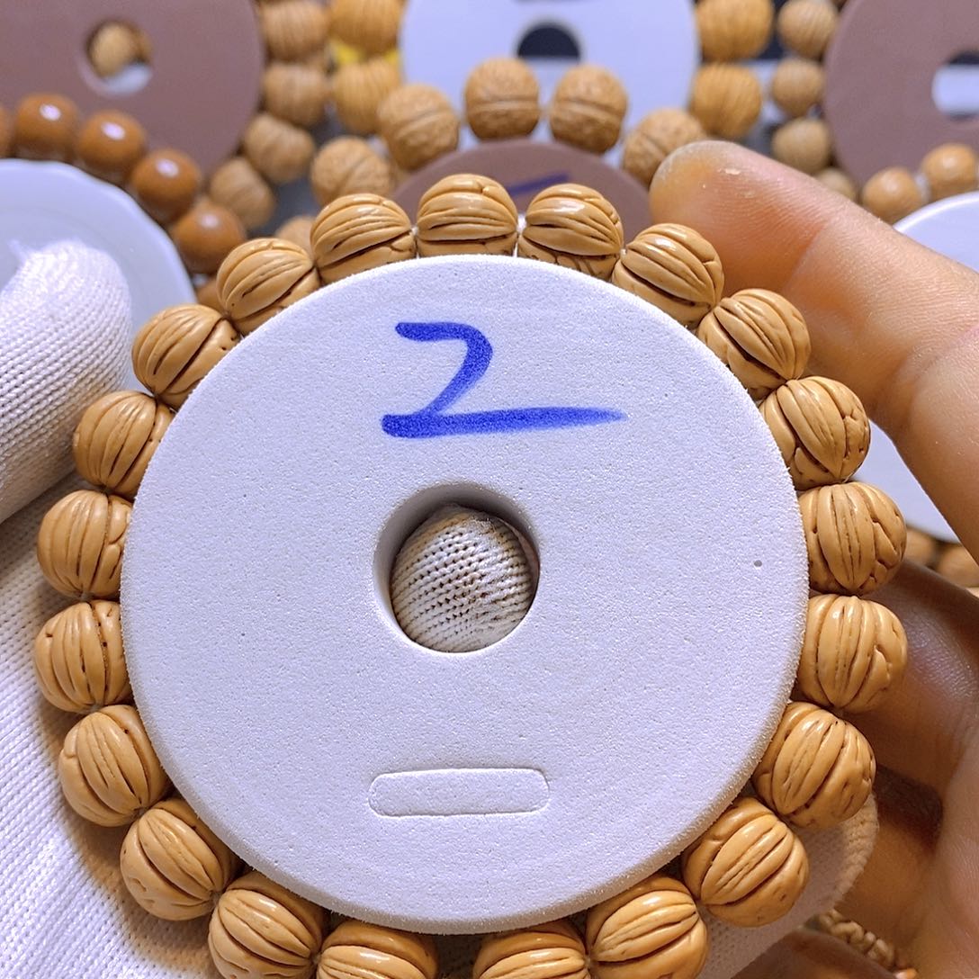 桃核手串宠**家野生经典玉美人玉化皮质