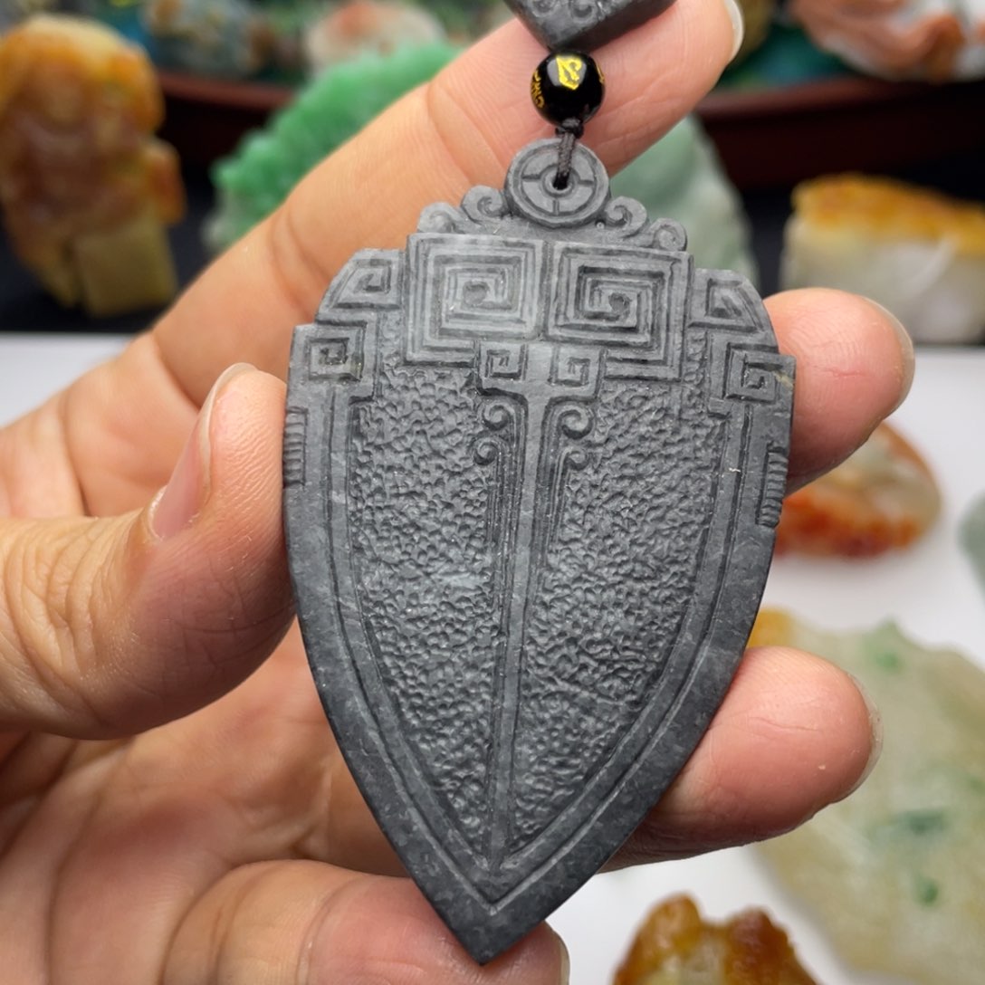 定制翡翠未镶嵌定制