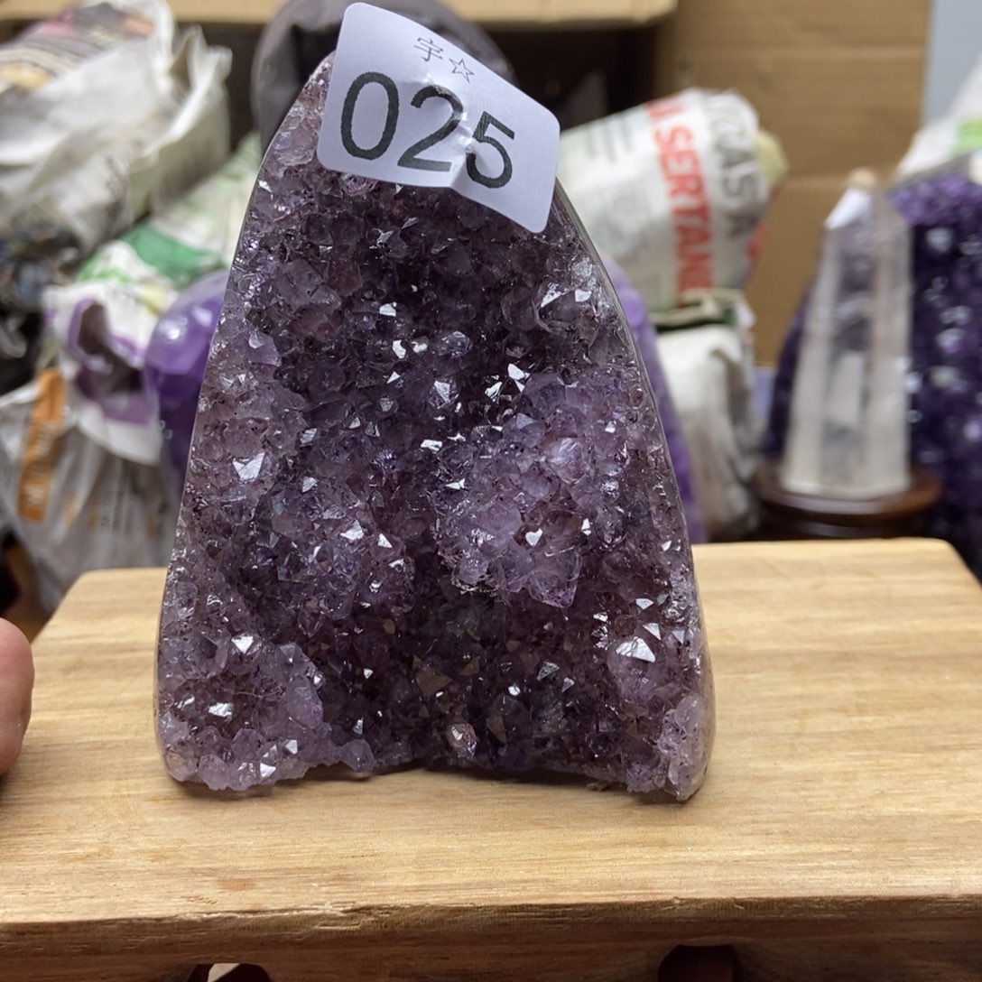 紫晶大型摆件（非配饰）未镶嵌