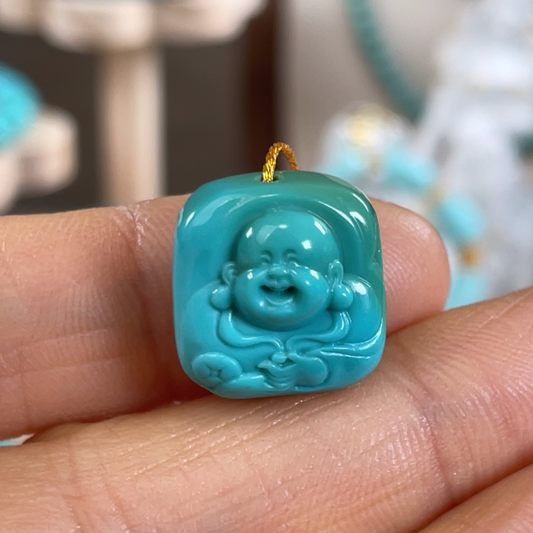 绿松石未镶嵌套链双面雕刻财富一身
