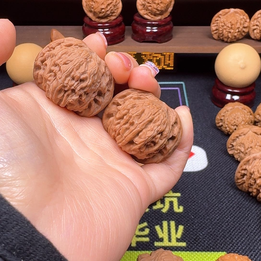 文玩核桃吊坠38磨盘