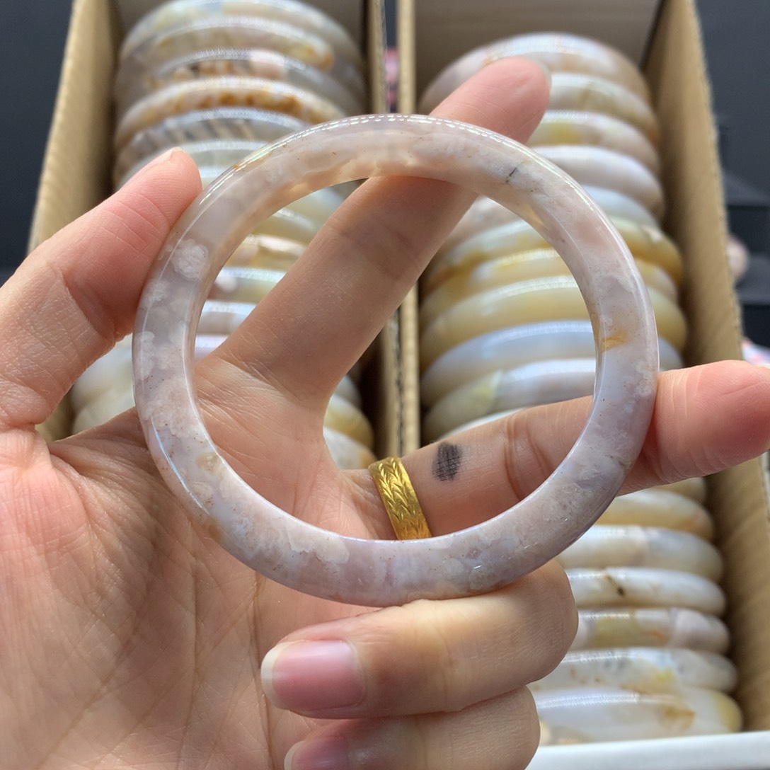 【闪购商品】玛瑙/玉髓手镯未镶嵌