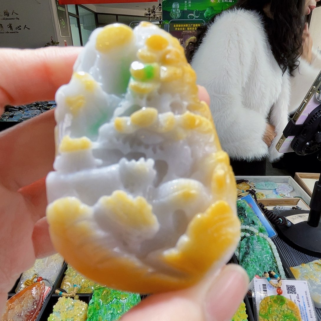 颈饰未镶嵌翡翠翡翠