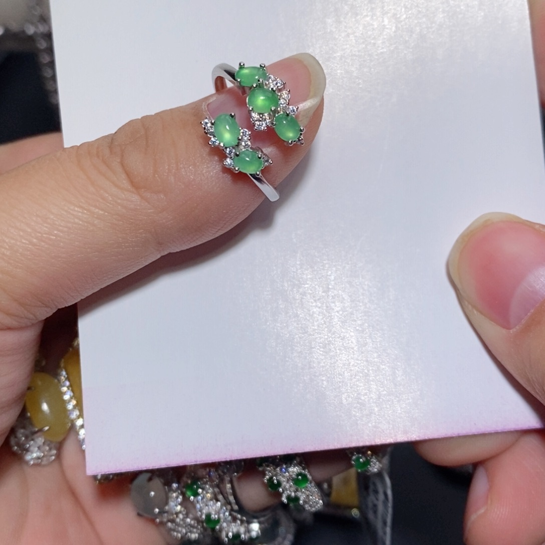 翡翠戒指银S925镶嵌林****柳n j k o