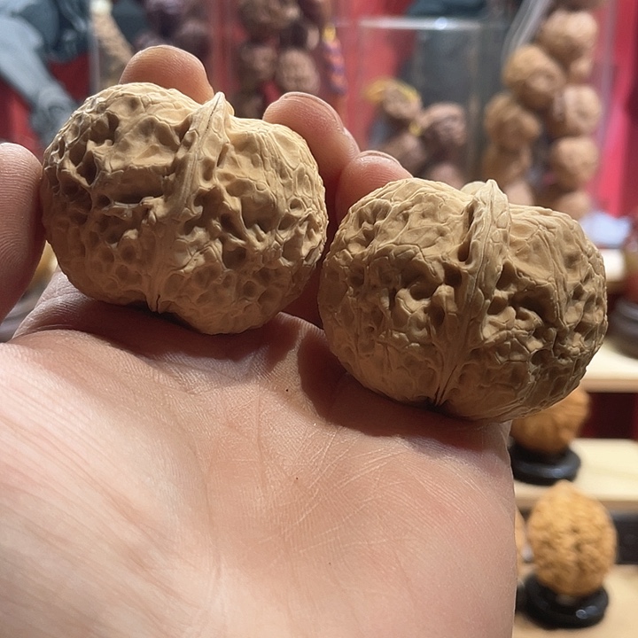 文玩核桃把件云铁4