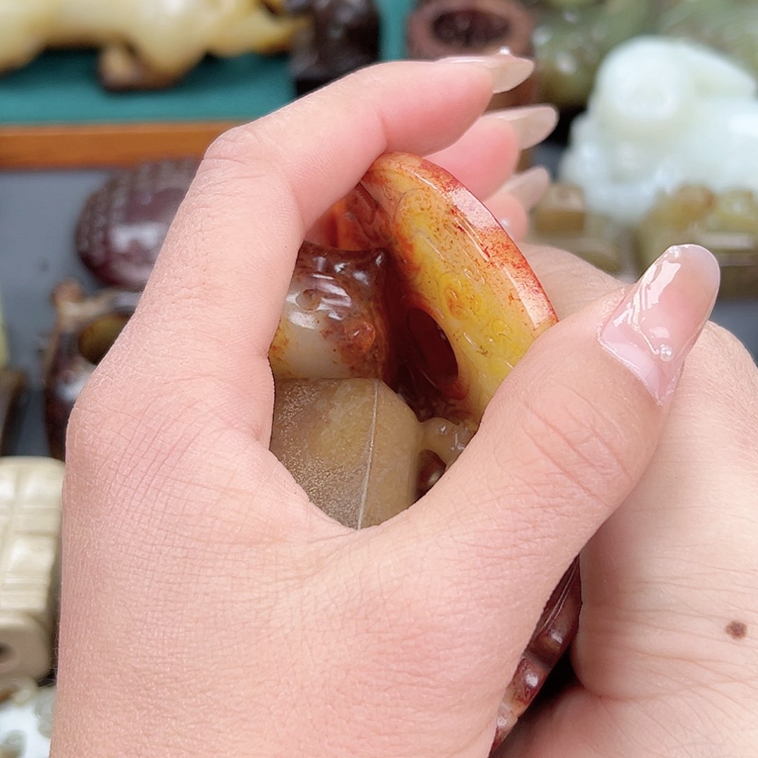 和田玉（糖玉）颈饰未镶嵌用****5