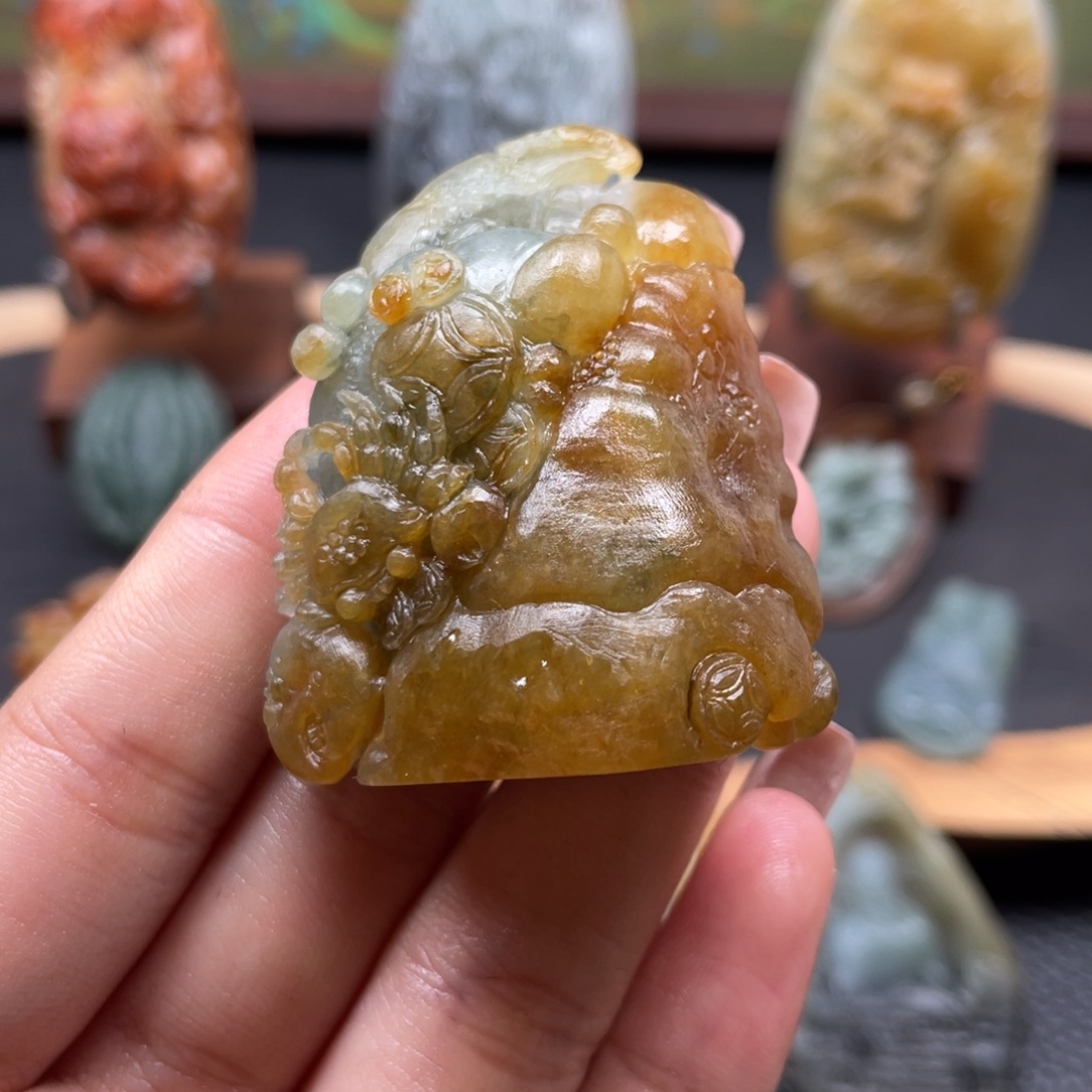定制翡翠未镶嵌翡翠