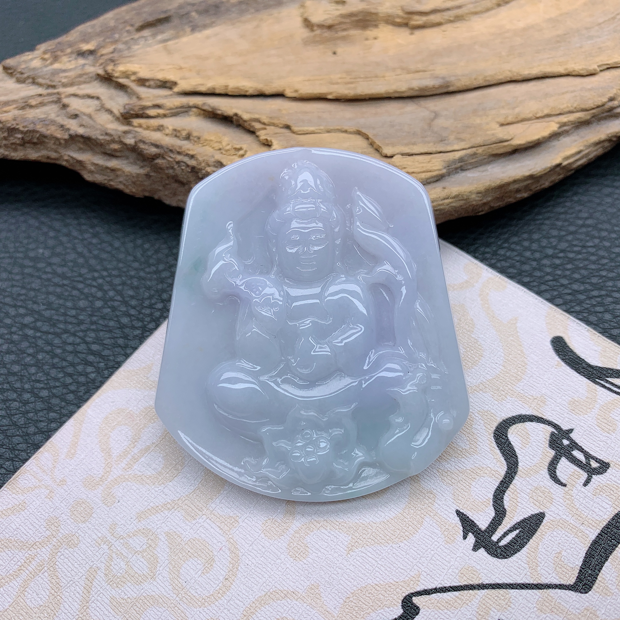 142~天然翡翠A货冰透大慈大悲观音精雕吊坠气质高贵精美雕刻挂件