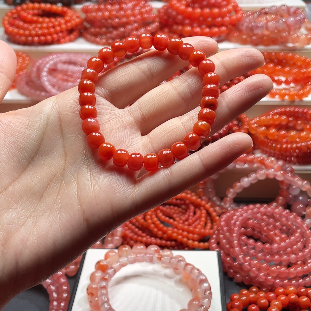 南红玛瑙未镶嵌手链