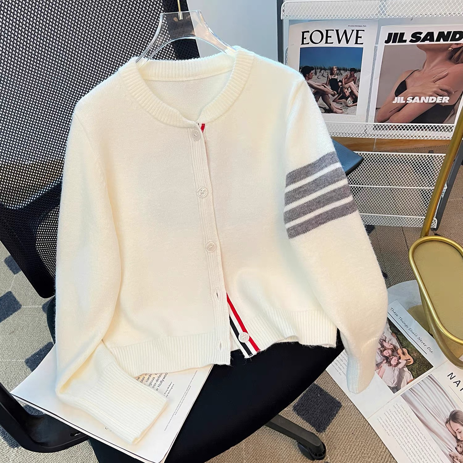 653哈哈家 女童冬季新款洋气韩版百搭时髦休闲加厚保暖毛衣开衫