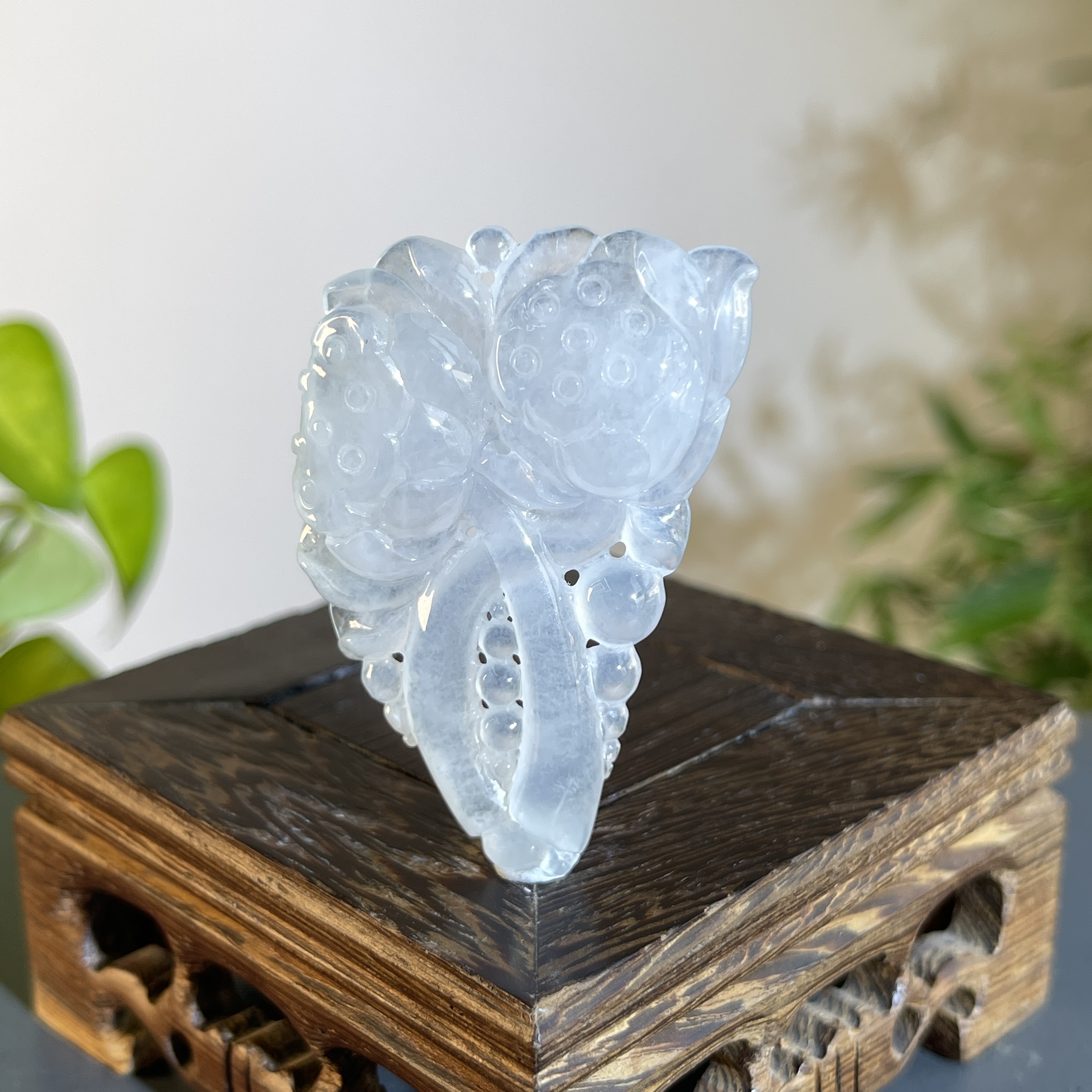 JXW08-127 天然翡翠缅甸A货 莲花