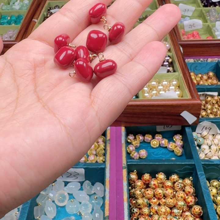 非遗传承手工圆珠扣